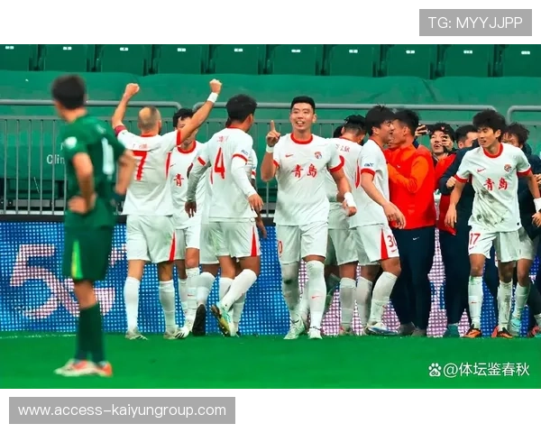 蓉城称霸中超8月颁奖 主帅锋霸获最佳,中超mvp 蓉城称霸中超8月颁奖 主帅锋霸获最佳,中超mvp